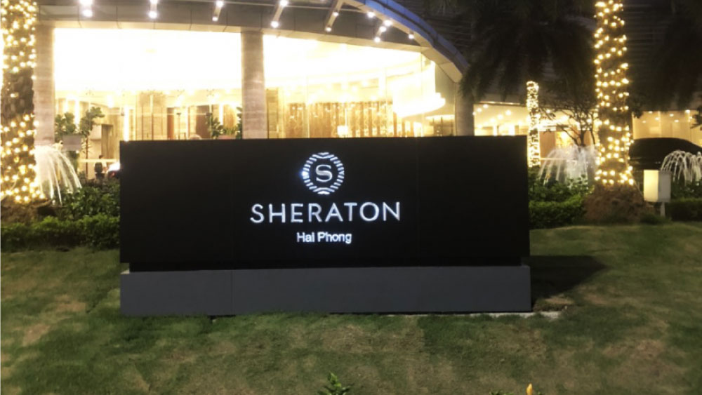 Biển mặt tiền Sheraton Hải Phòng