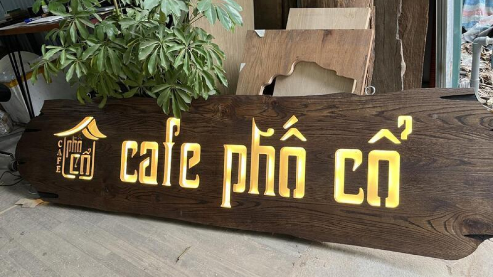 Biển gỗ công nghiệp