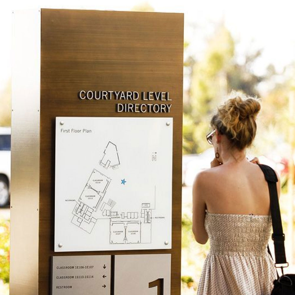 Biển sơ đồ khu vực